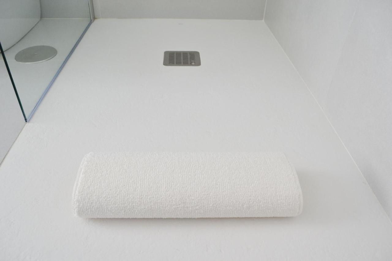 Habitación con baño y entrada independiente La Santa Exterior foto