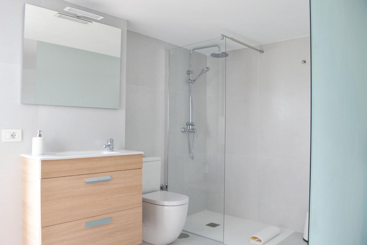 Habitación con baño y entrada independiente La Santa Exterior foto